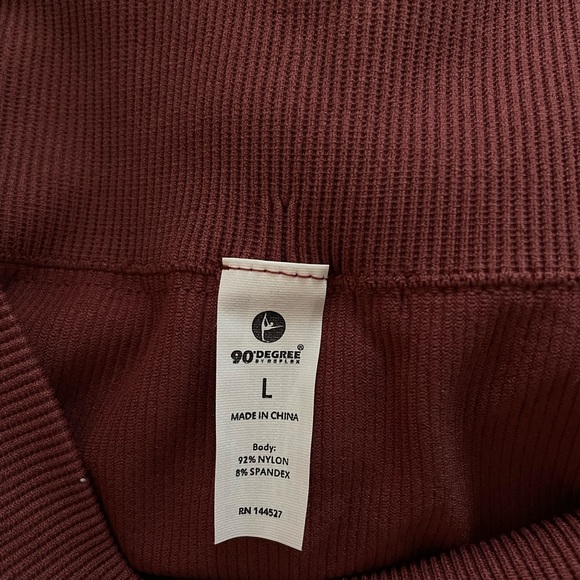 Pink/coral cycling shorts - Picture 3 of 3